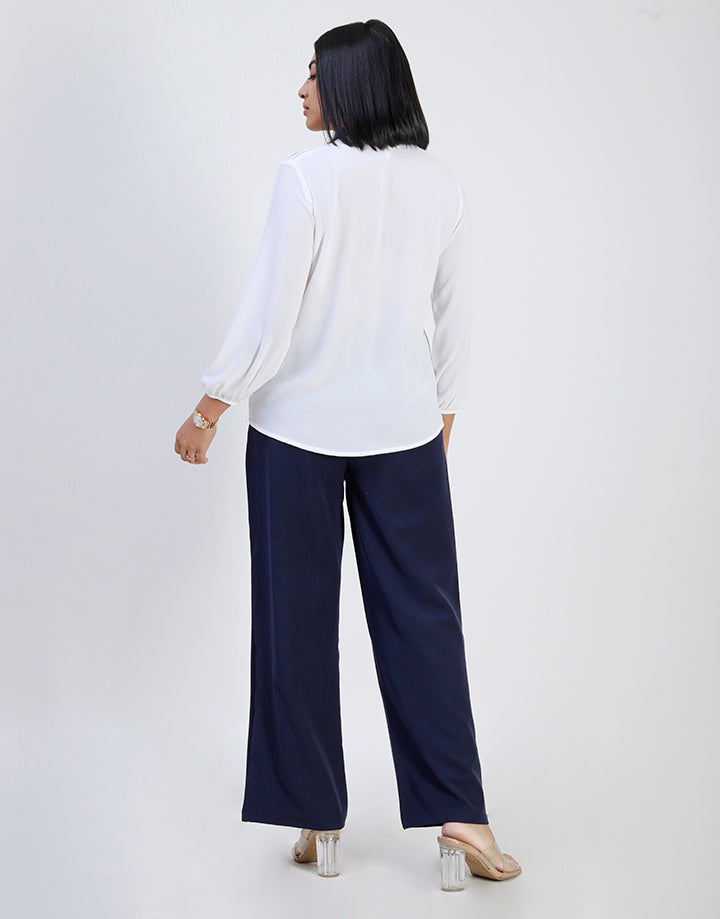 White Round Neck Blouse With Pintuck