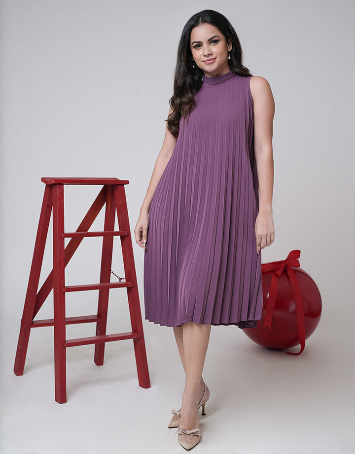 Pleated Halter Neck Dress