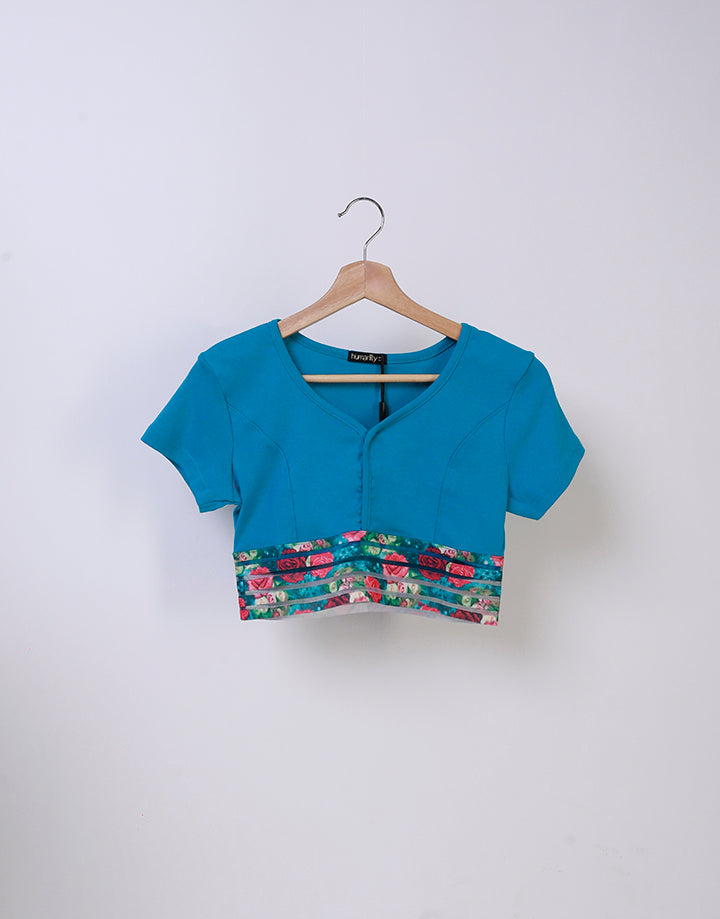 Short Sleeves Crop Top with Print Hem