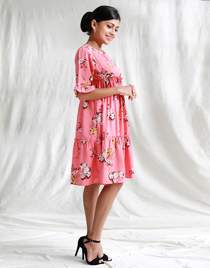 Loose Fitting Printed Dress With Short Sleeves