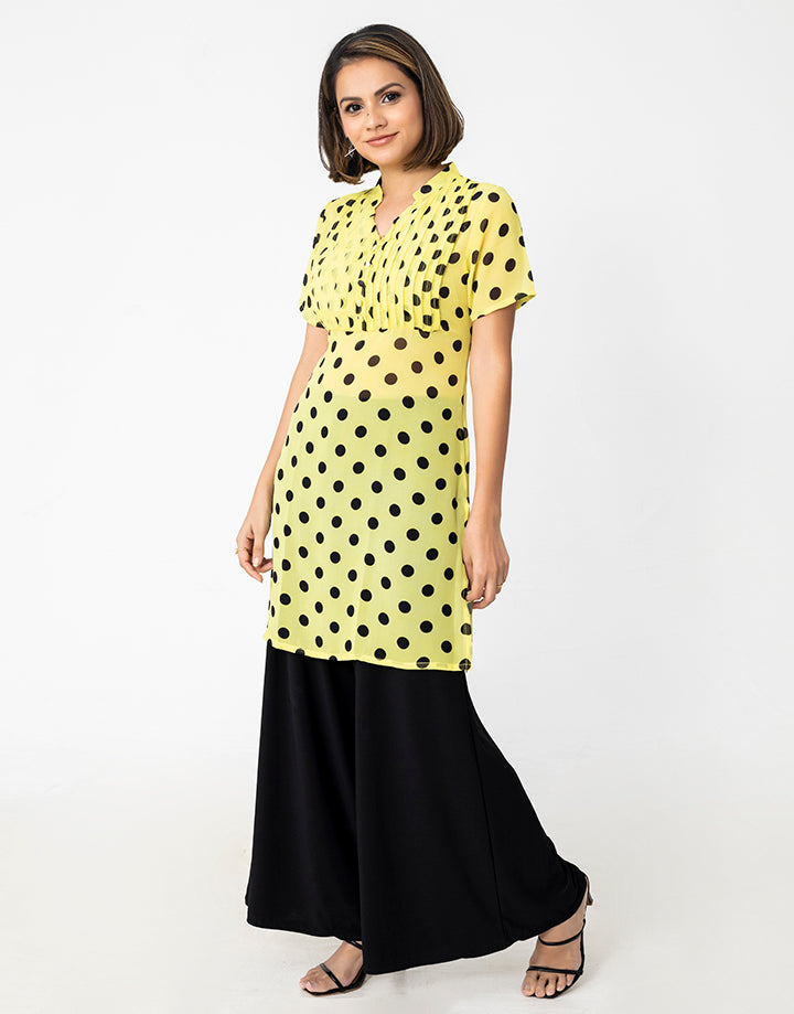 Polka Dotted Kurtha with Short Sleeves